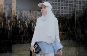 WARNA HIJAB PUTIH KOLERIS