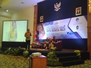 bijak bermedia sosial untuk indonesia maju yogyakarta