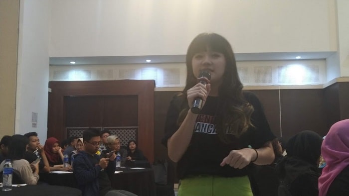 Cindy Gula saat memberikan pemaparan saat event Aksi Forum Pendekar Pancasila