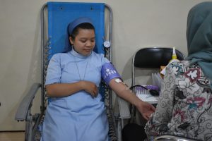 aksi donor darah yogyakarta berbagi warna kanisius