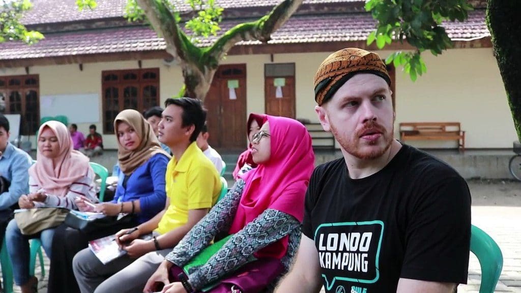 syarat izin tinggal di indonesia