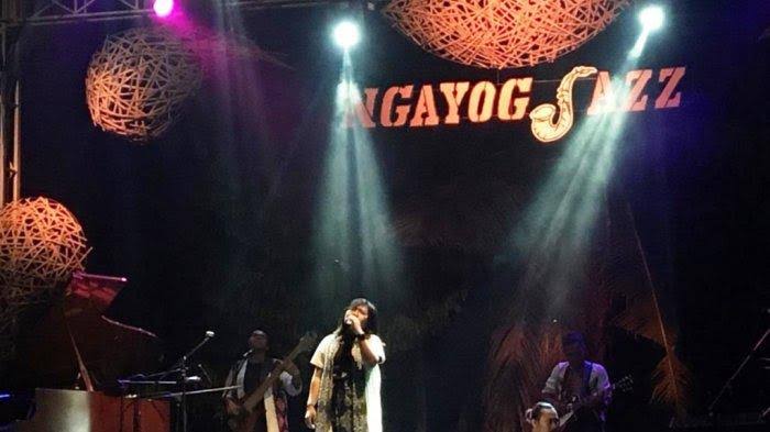 Konser musik ngayogjazz