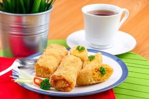 Lumpia Telur Scrambled Pedas, Olahan dari Telur yang Baru dan Bakal Disukai