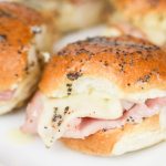 resep Ham dan cream cheese sliders