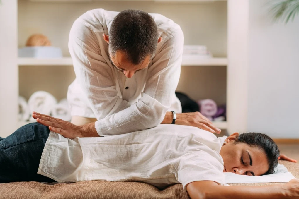 pijat shiatsu